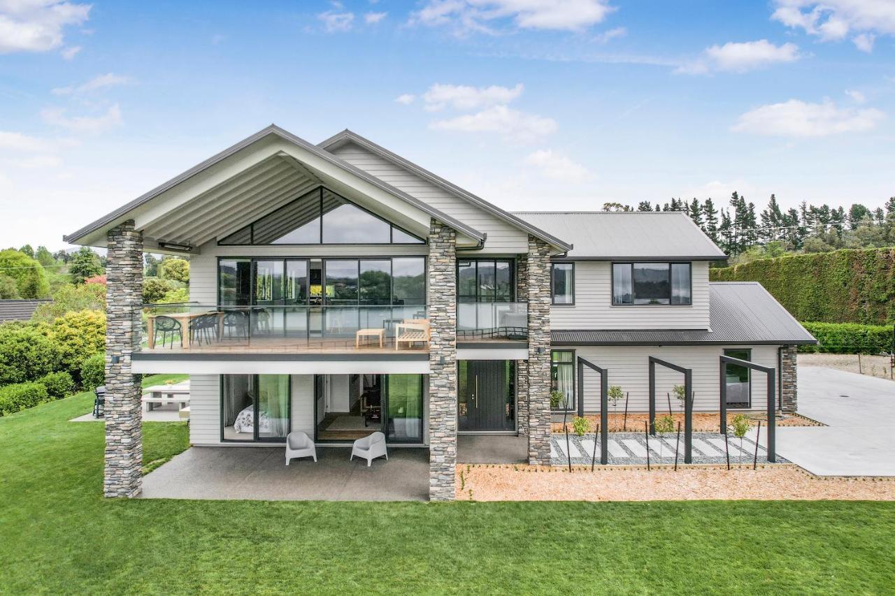 Lakeside Karapiro Downstairs Apartment Cambridge Exterior photo