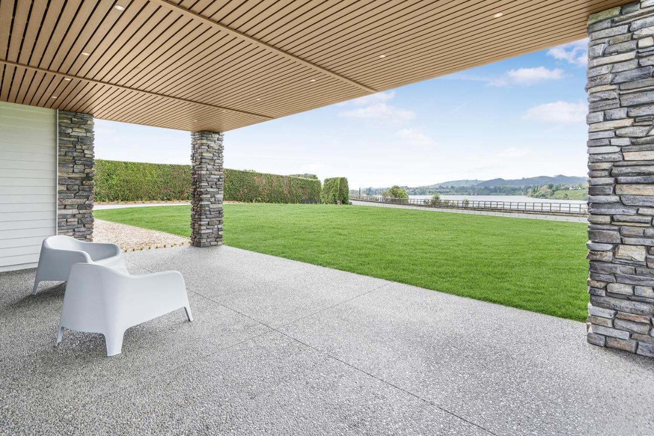 Lakeside Karapiro Downstairs Apartment Cambridge Exterior photo
