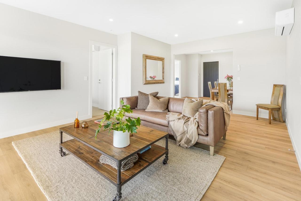 Lakeside Karapiro Downstairs Apartment Cambridge Exterior photo